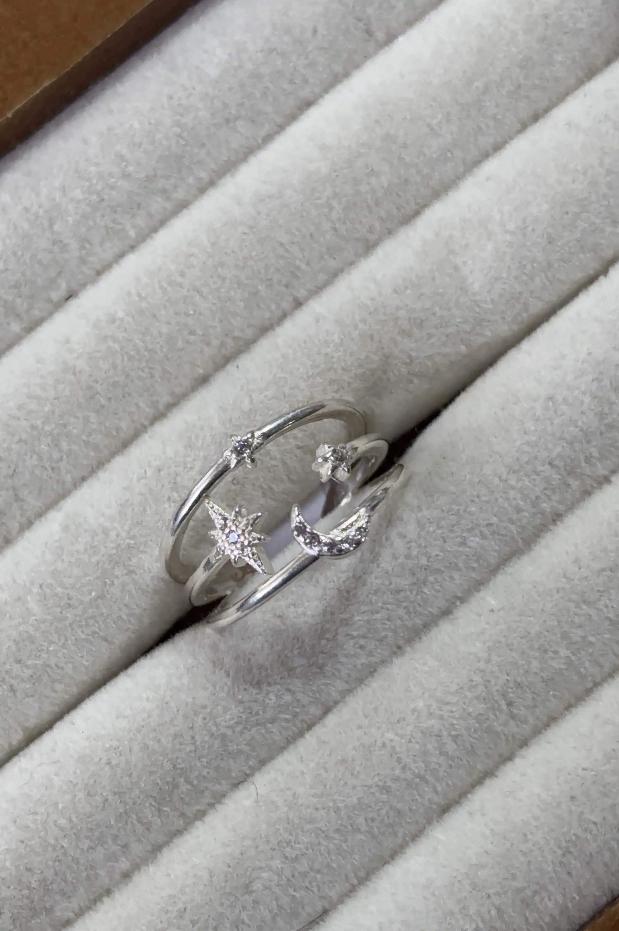 Anillo estrella y luna